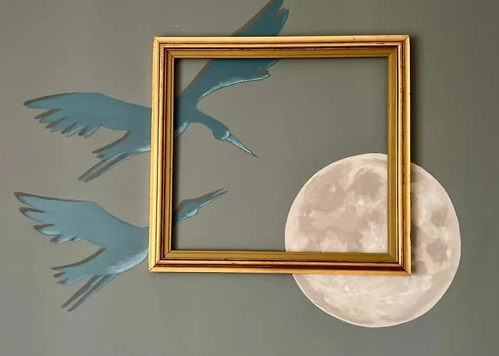 Apartment Homeland View *